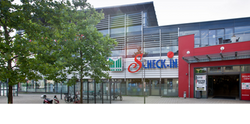Scheck-in Marktkauf in Mannheim Neckarau